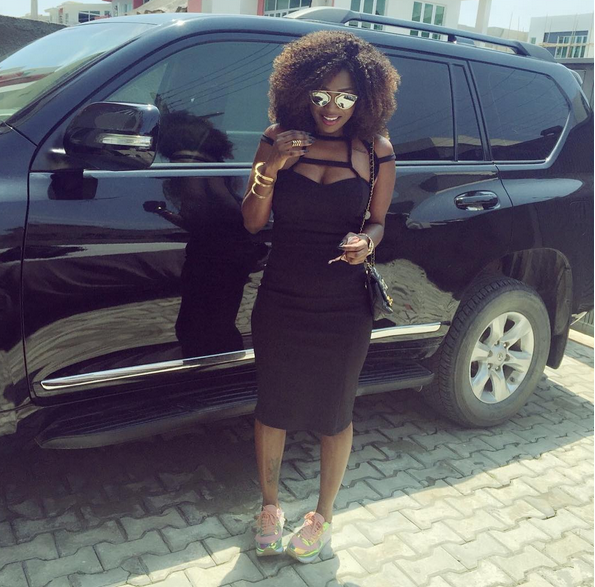 Annie Nwosu Dresses N Sneakers1