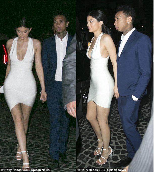 Kylie And Tyga Hold Hands