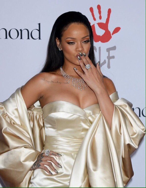 Rihanna Diamond Ball7
