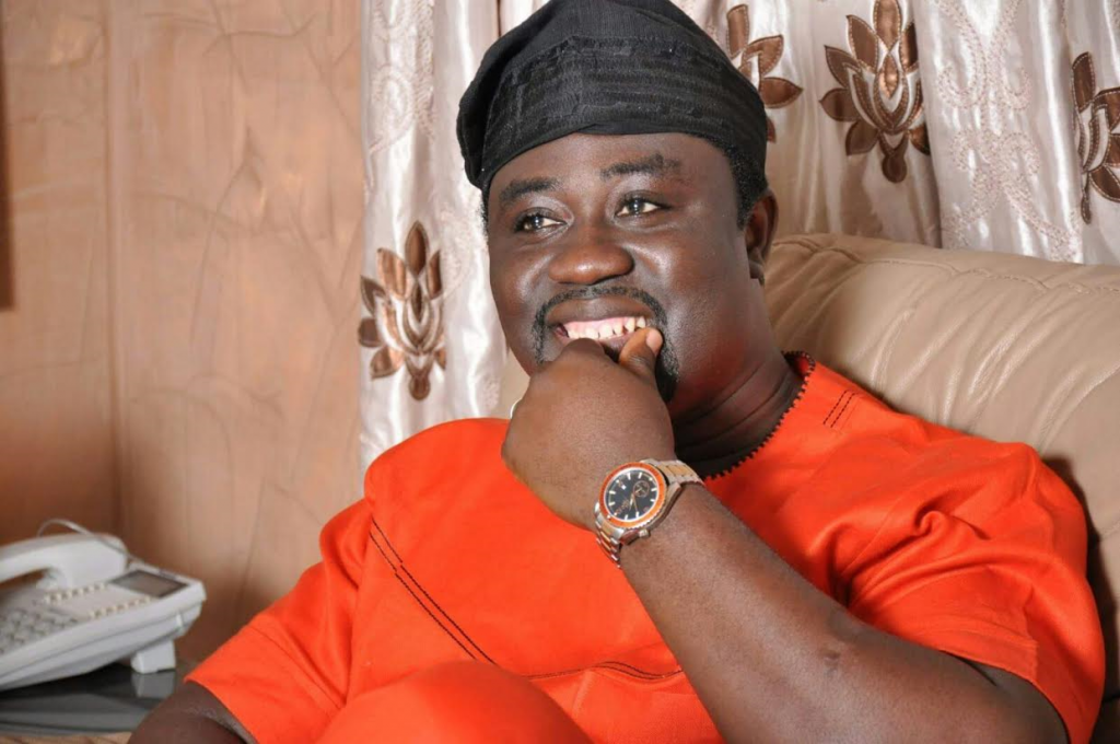 MJ-hUBBY-New-Pics-YabaLeftOnline-06