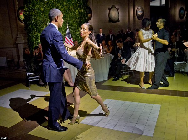 Obama Dancemoves