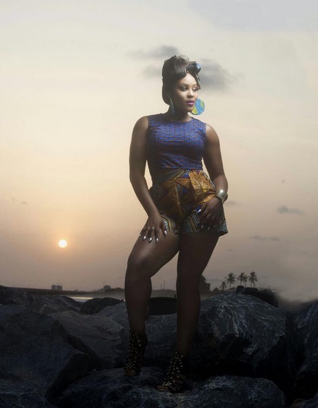 Emma Nyra Work Hard1