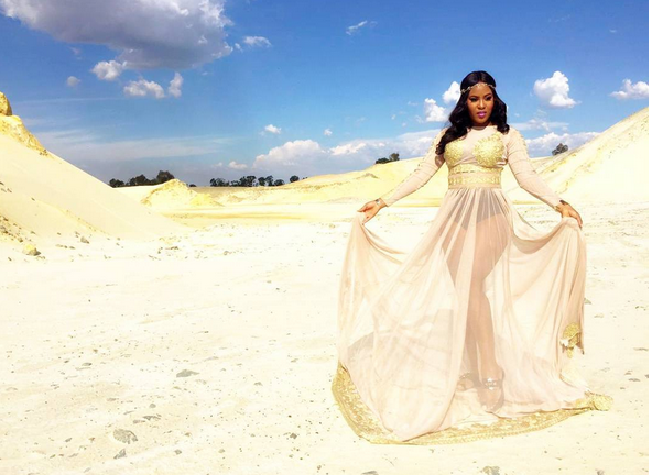 Emma Nyra Work Hard4