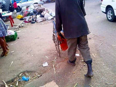 Fake Beggar2