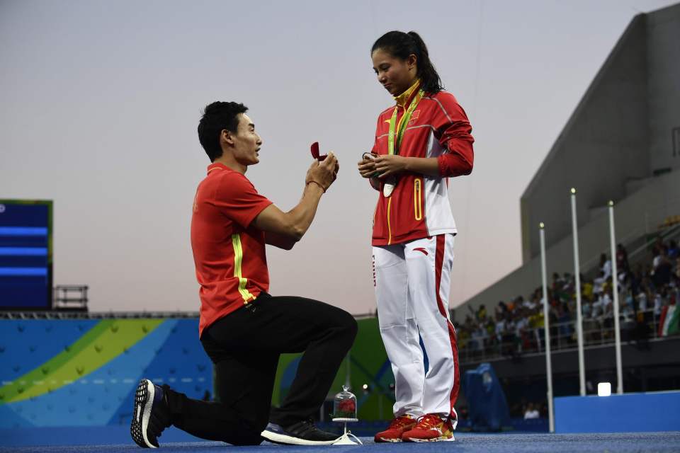 Chinese diver propose2