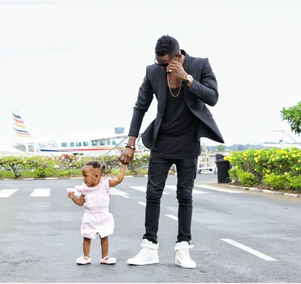 time-for-a-family-getaway-1