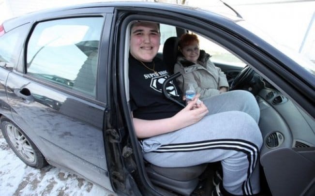 worlds-tallest-teenager5