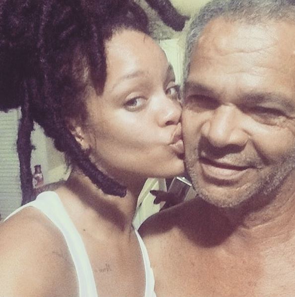 rihanna-and-dad2