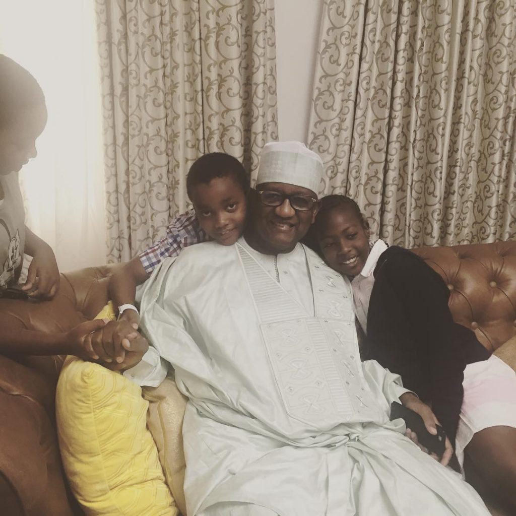 indimi-and-grandchildren