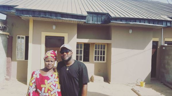 skales-mama-house