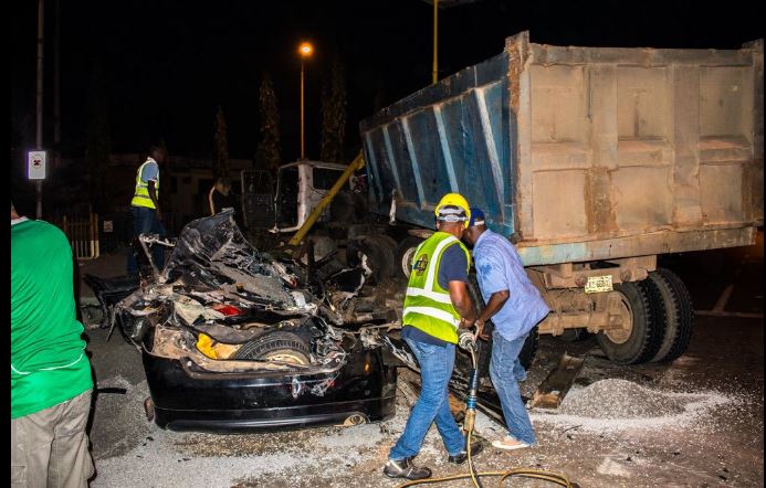 Gravel truck kills one2
