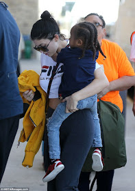 Kim n kylie mama duties10