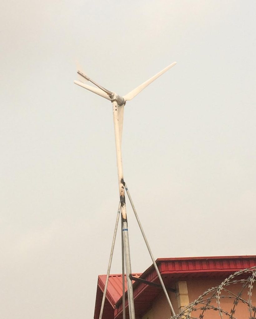 Nigerian guy windmill