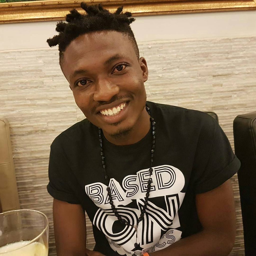 Efe denies