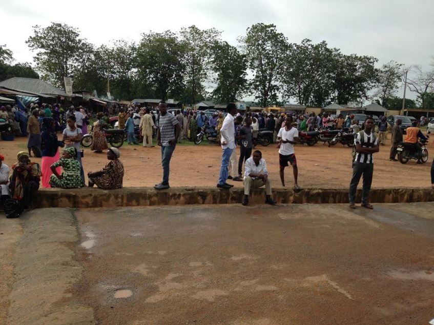 LAUTECH Students Prevented JAMB Candidates