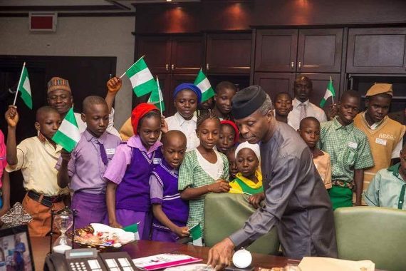 Yemi Osinbajo receives pupils