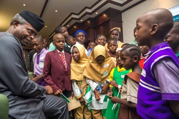 Yemi Osinbajo receives pupils