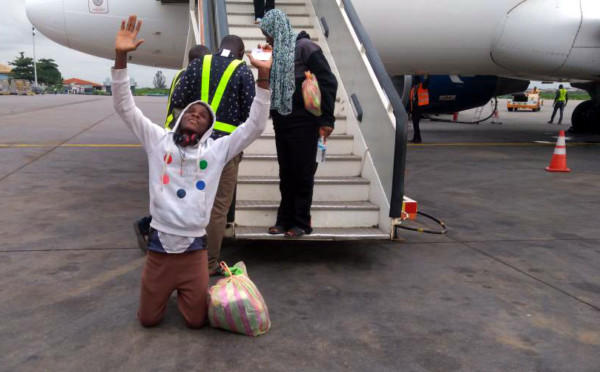 165 Nigerians Voluntarily Return