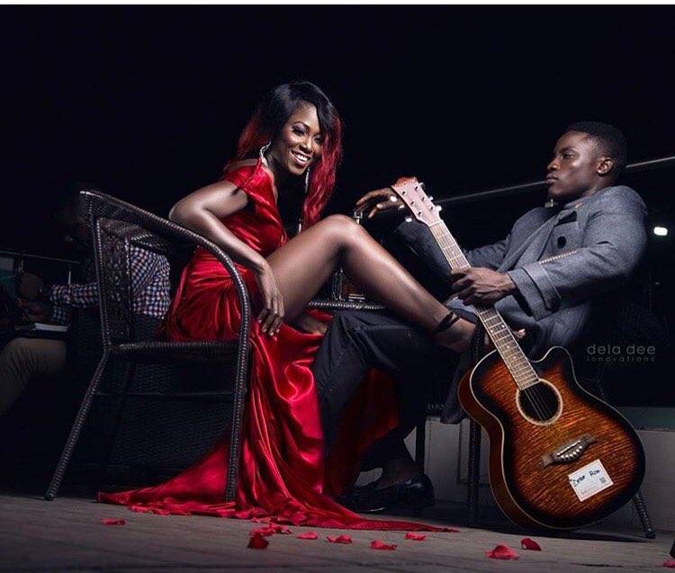 debie-rise shows hot legs