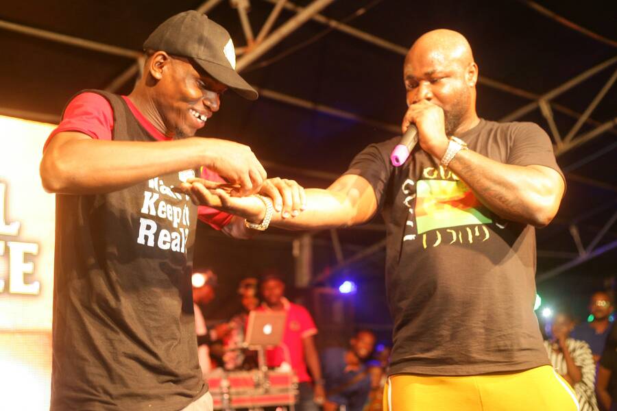 harrysong gives rolex watch