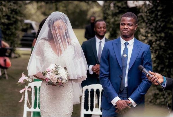 elderson echiejile marries girlfriend
