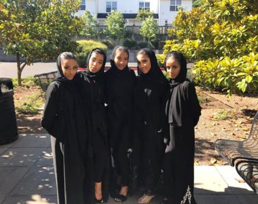 beautiful muslim sisters
