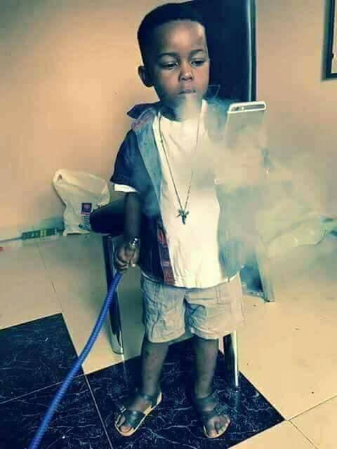 5 year old smoking shisha
