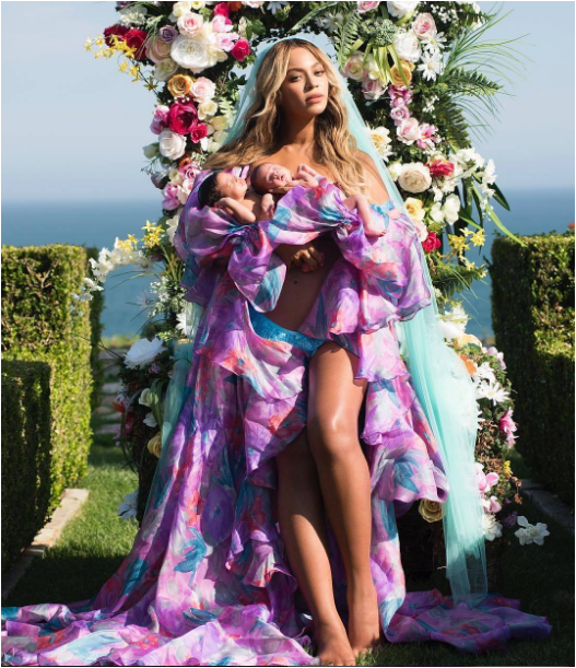 Beyonce finally shows off picture of her twins