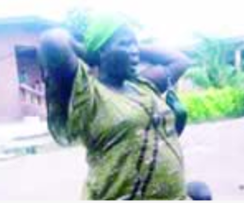 lagos police detain pregnant woman