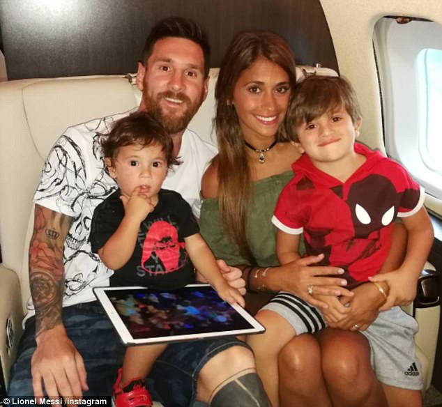 Lionel Messi Lovely Wife