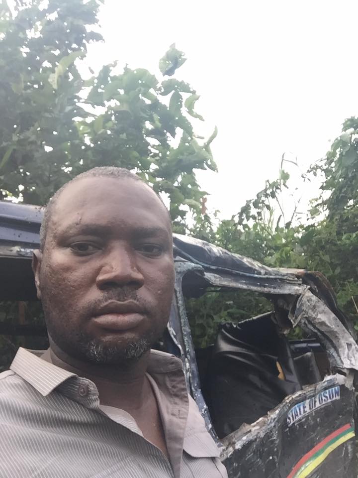 Nigerian Guy Takes Selfie