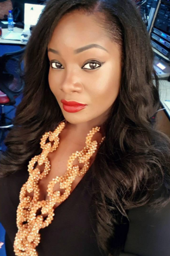 pregnant oap toolz shares new beautiful selfies