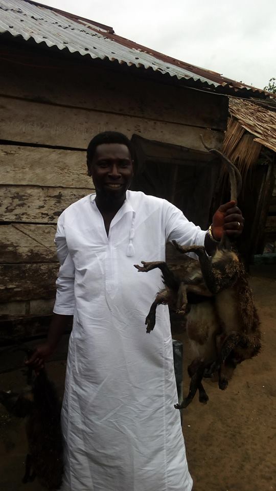 Nigerian Man Prepares Monkey Pepper Soup