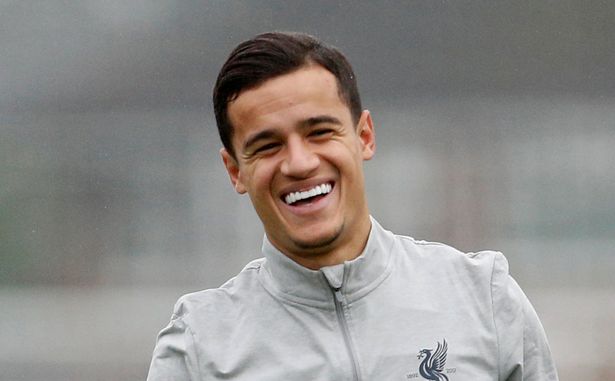Barcelona signs Philippe Coutinho
