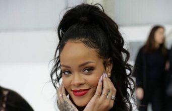 Rihanna is Pregnant