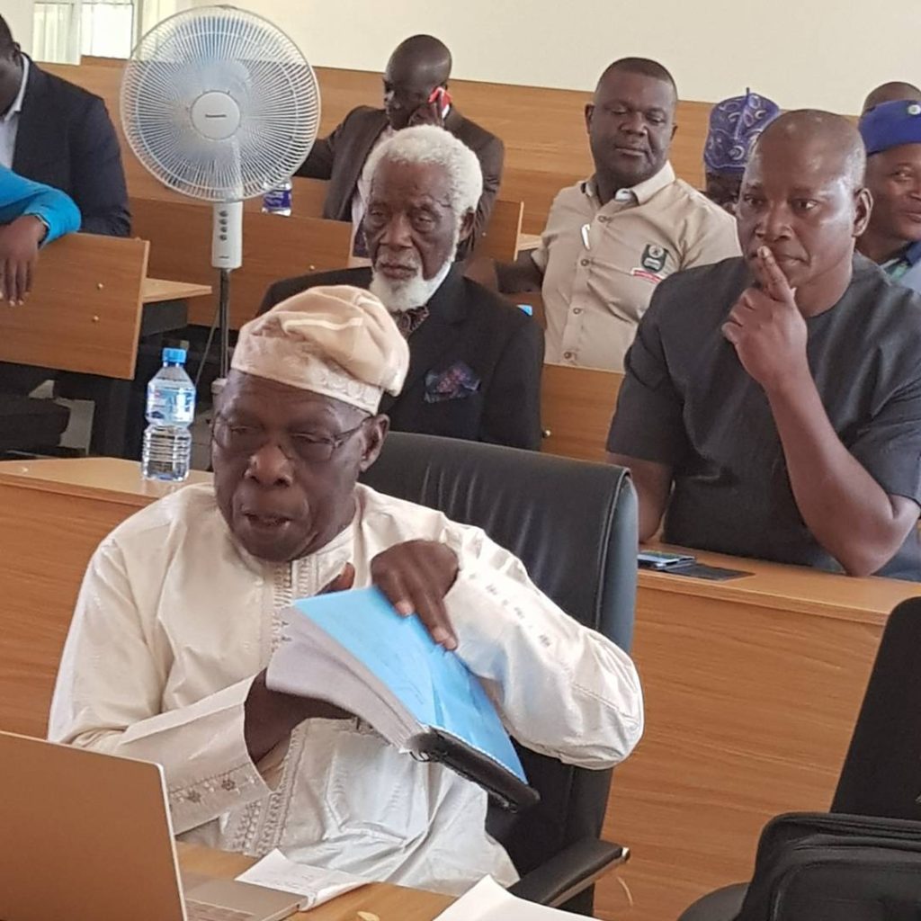 How to defend phd thesis picture