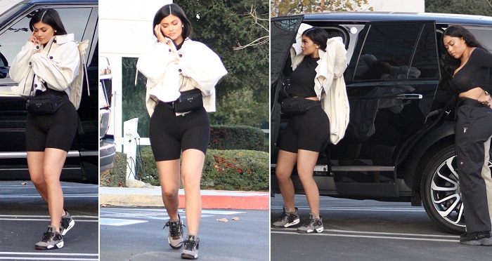 Kylie Jenner Steps Out In Public For The First Time Since Welcoming Her Daughter, Stormi. (Photos)