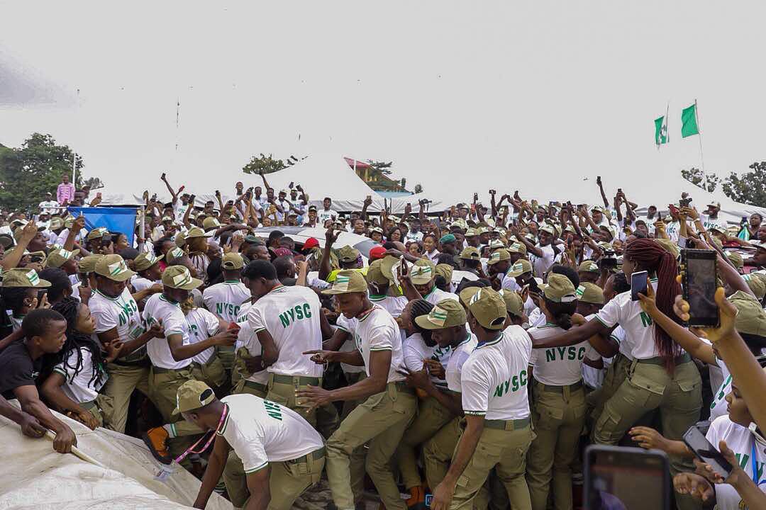 Davido arrives NYSC Camp