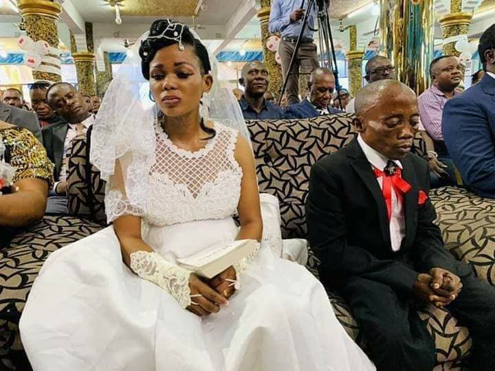 unhappy bride runs away
