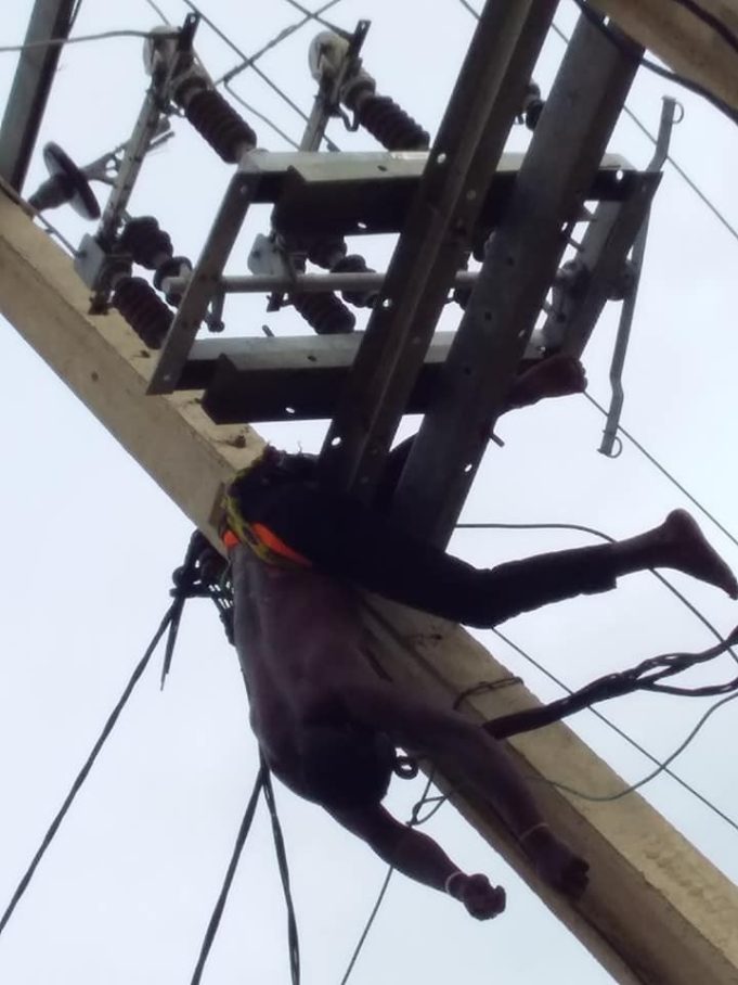 Thief with charm in his mouth electrocuted while trying to steal copper