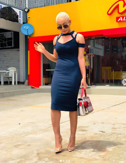 Nina rocking blonde low cut