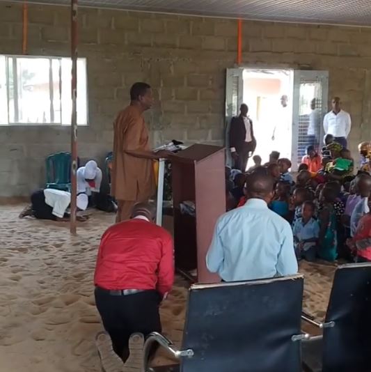 Pastor Adeboye pays surprise visit