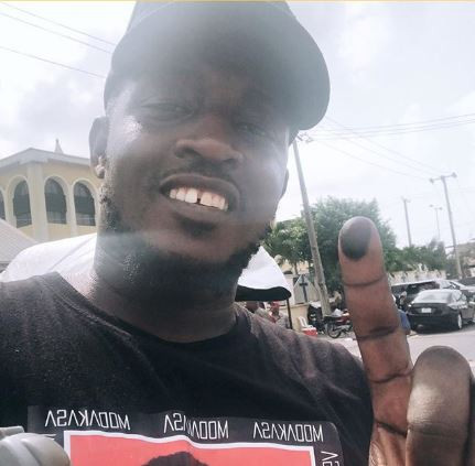 MI Abaga casts his vote despite being sick