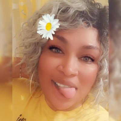 Nigerian woman accuses her boyfriend of using jazz on her