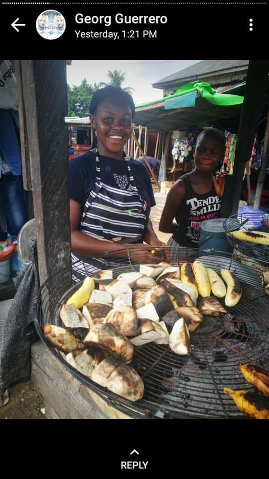 beautiful 'Boli' seller