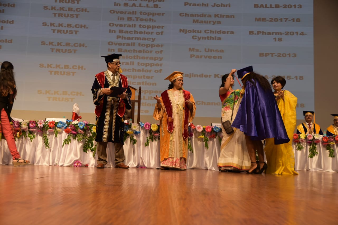 Nigerian lady breaks record