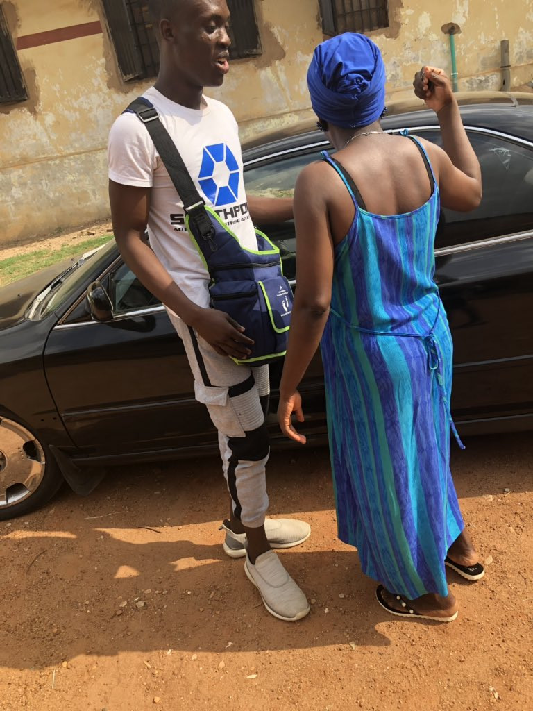 Nigerian man melts hearts