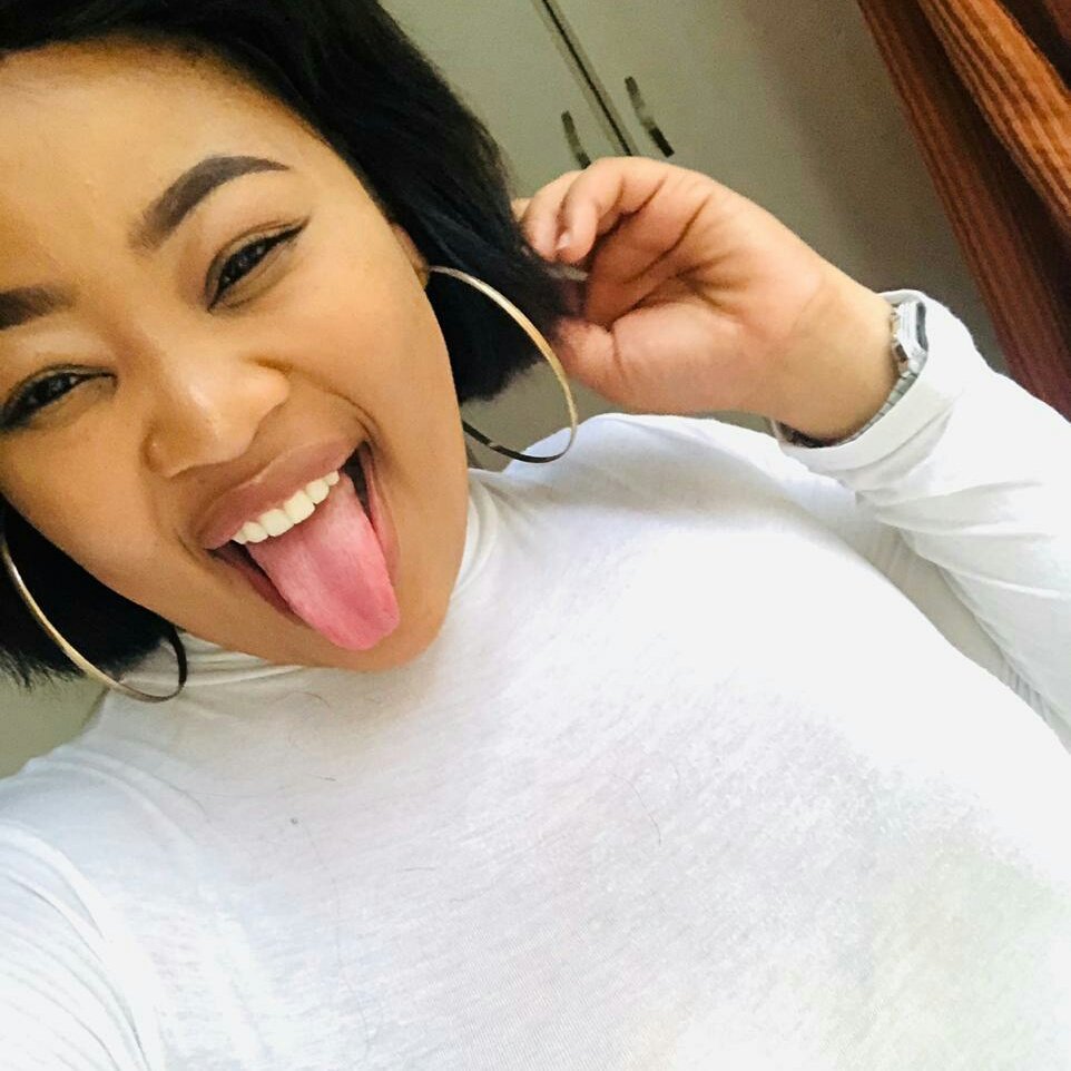 Lady exposes stingy boyfriend