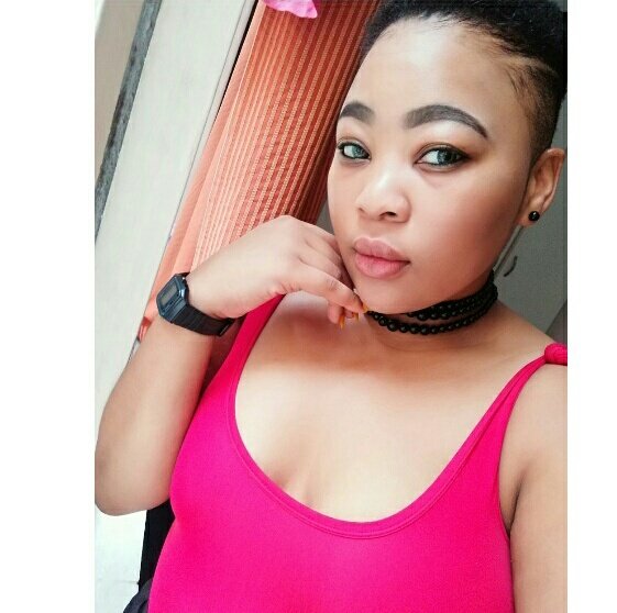 Lady exposes stingy boyfriend