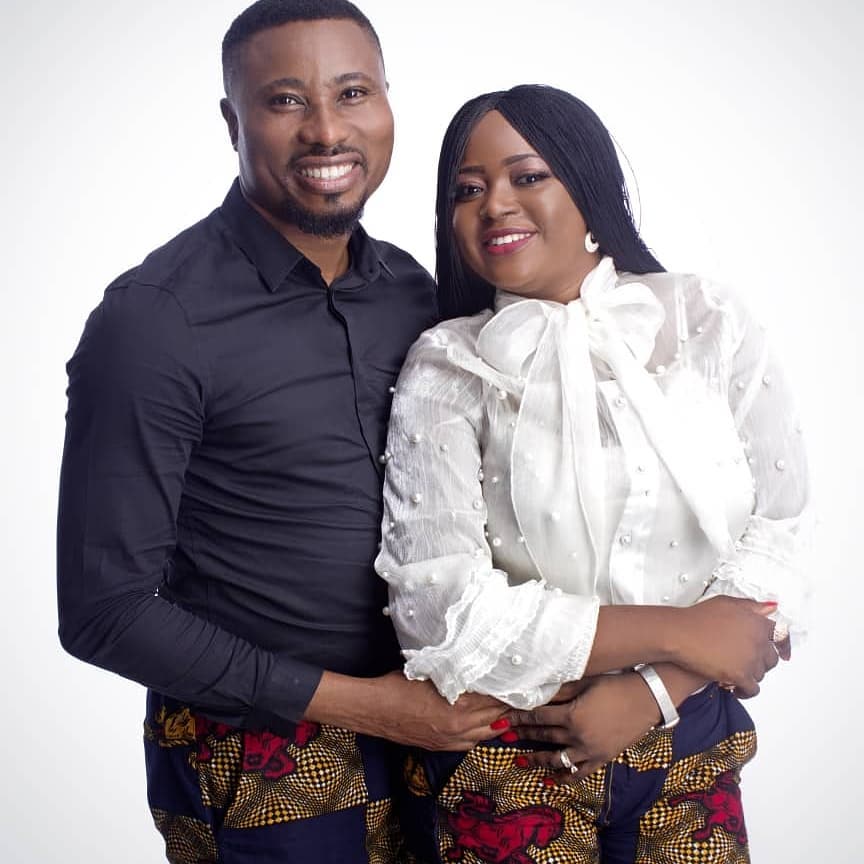 Senator celebrates 7th wedding anniversary